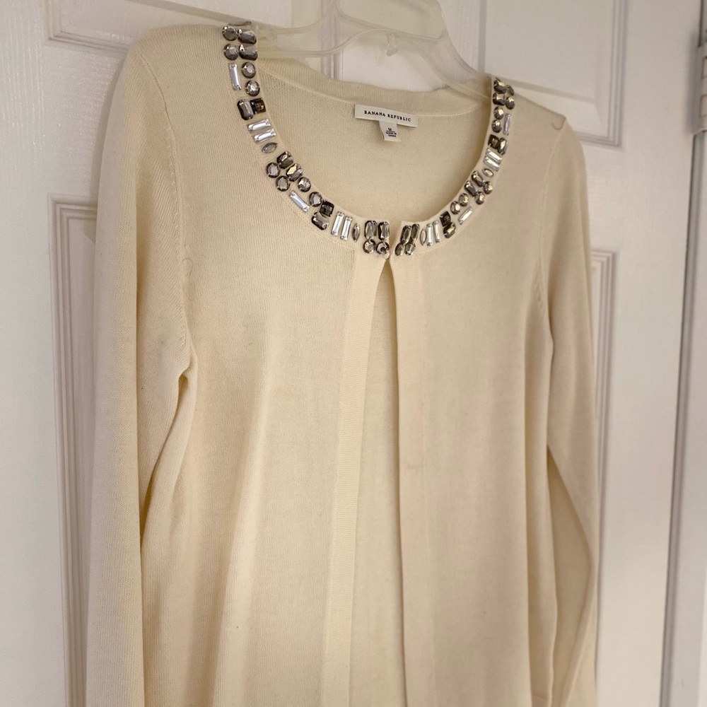 Banana Republic jewled sweater